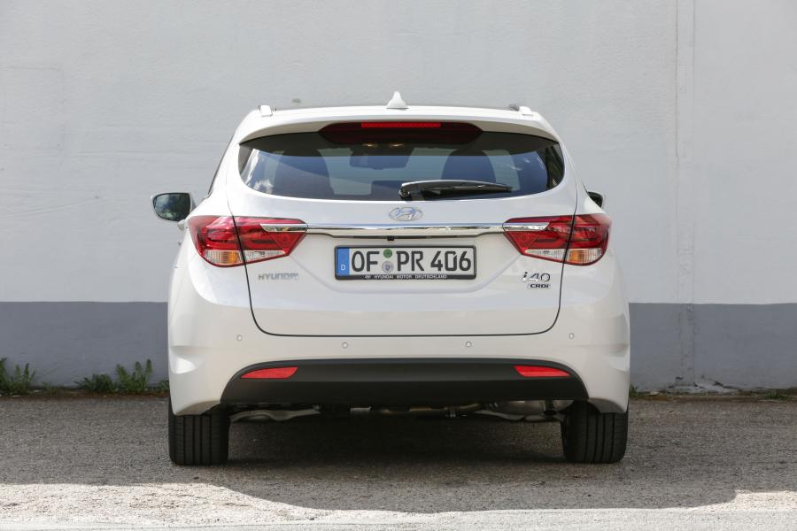  Hyundai i40 Wagon 2015 года  (фото 8 из 30)